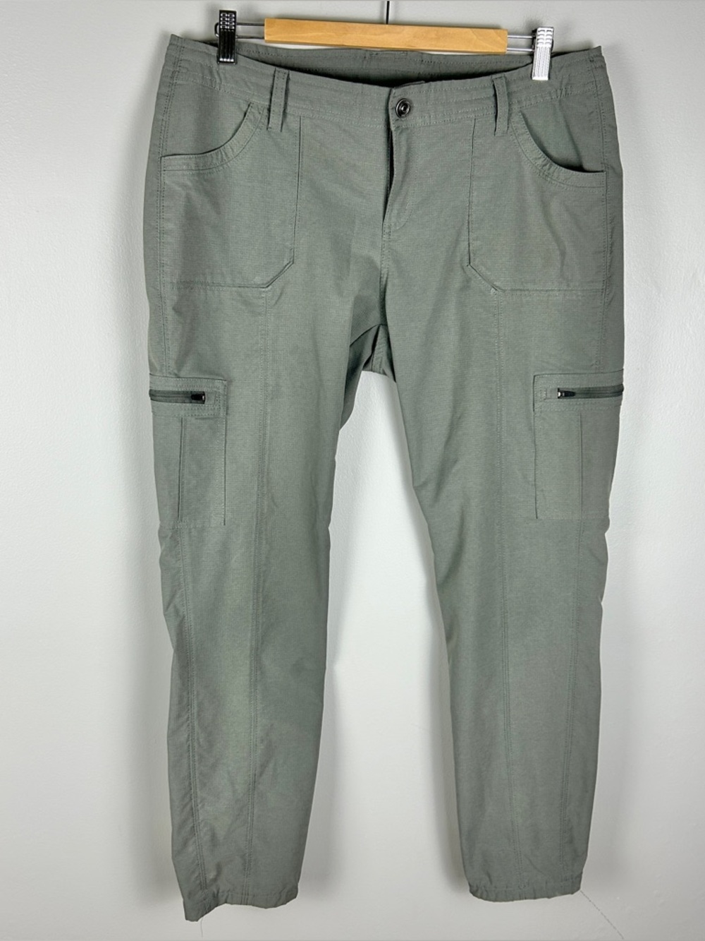 KUHL Grey Hiking Cargo Pants Women's 14 Mid Rise Quick Dry Straight Leg